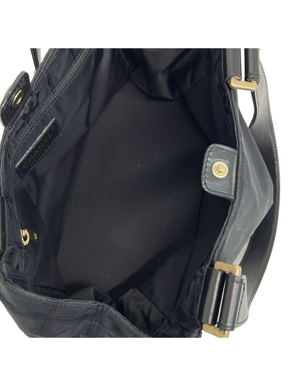 ★SOLD★ Chanel Tote New Travel Line Black Leather - Picture 7 of 9